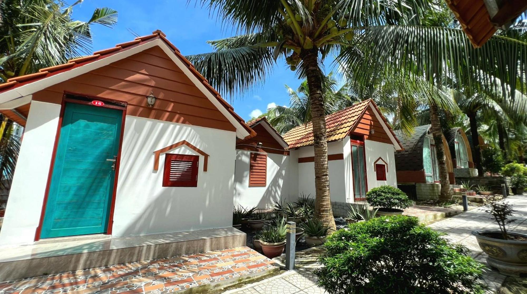 Phu Nam House - Resort Дуонг-Донг Экстерьер фото